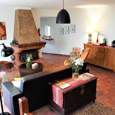بيت للعطل Casa Branca Do Moinho *