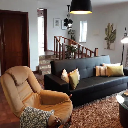 Casa de Férias Casa Branca Do Moinho