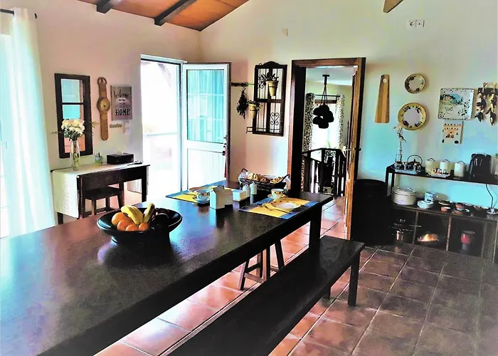 Casa Branca Do Moinho * Salgueiro (Leiria)